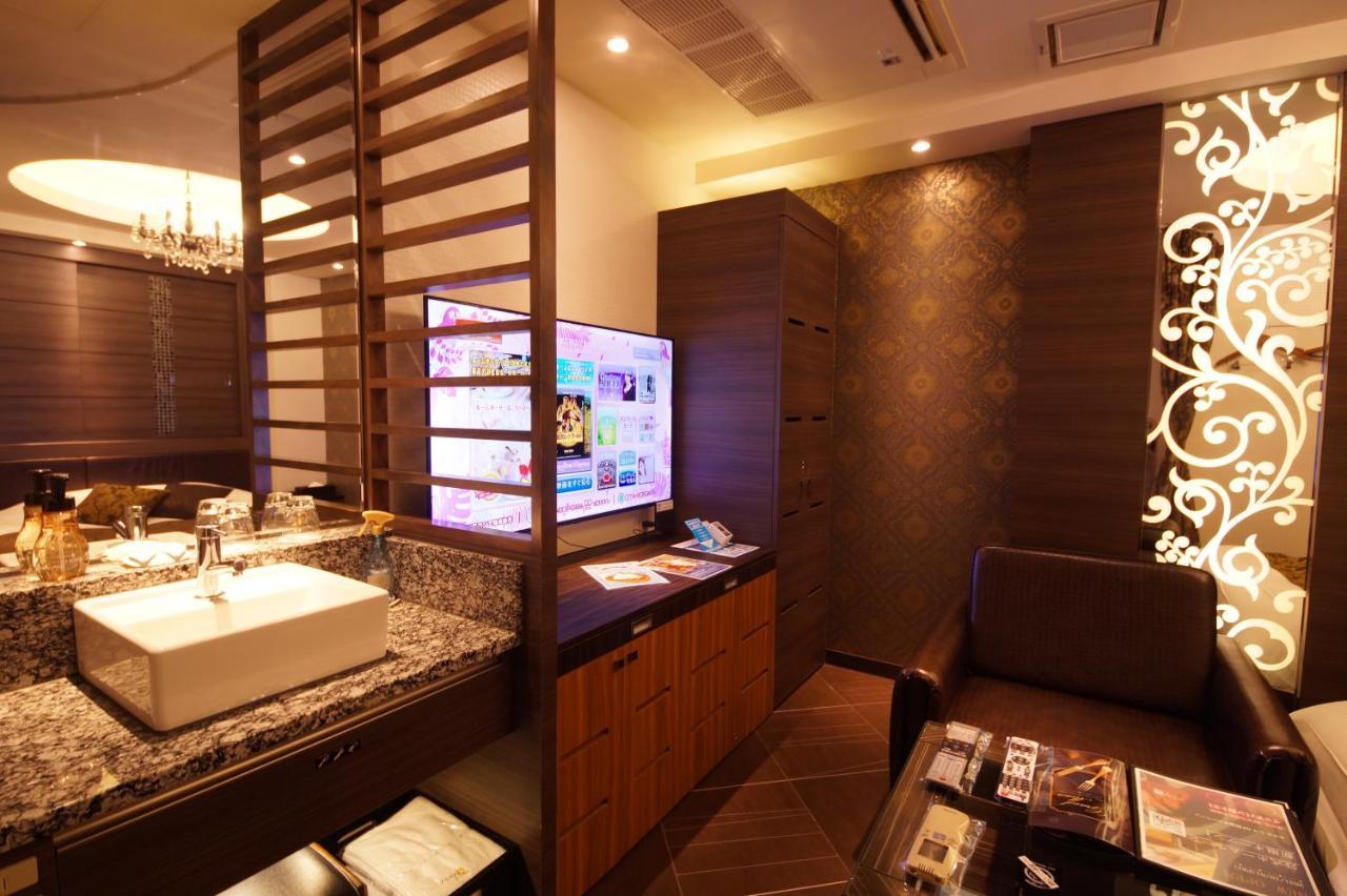 Hotel Lei (Adults Only) فوناباشي المظهر الخارجي الصورة
